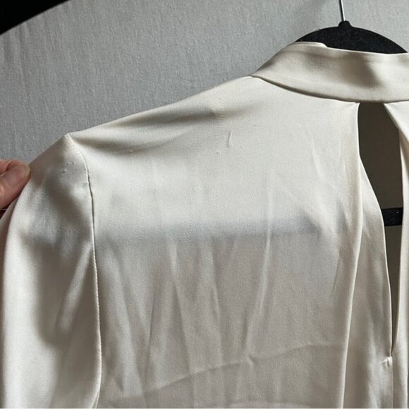 Halston Heritage Silk long sleeve v neck blouse Sz 10 - Picture 5 of 11